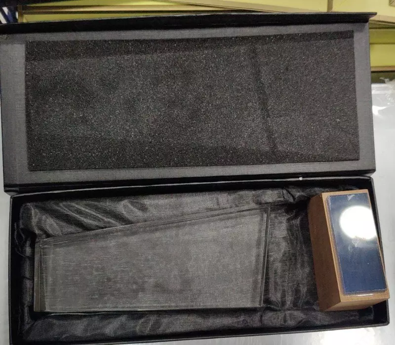 награды сувениры подарки кубки призы медали статуэтки - kristallar buyurtma bo'yicha esdalik sovg'alari bilan taqdirlaydi