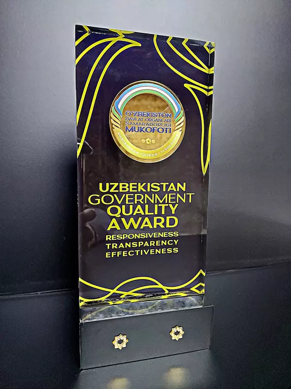 сувенир статуэтка награда подарок на заказ - по запросу