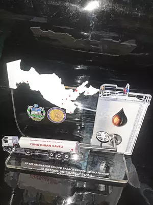 особенный подарок на добрую долгую память под любую тему под заказ