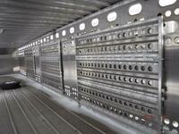 ООО Торговый Дом "Перфоратор" - Полуприцеп скотовоз merritt trailers