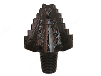 Zis-50 qulflash ulanishi bilan uchburchak (pikobur) F 151 mm