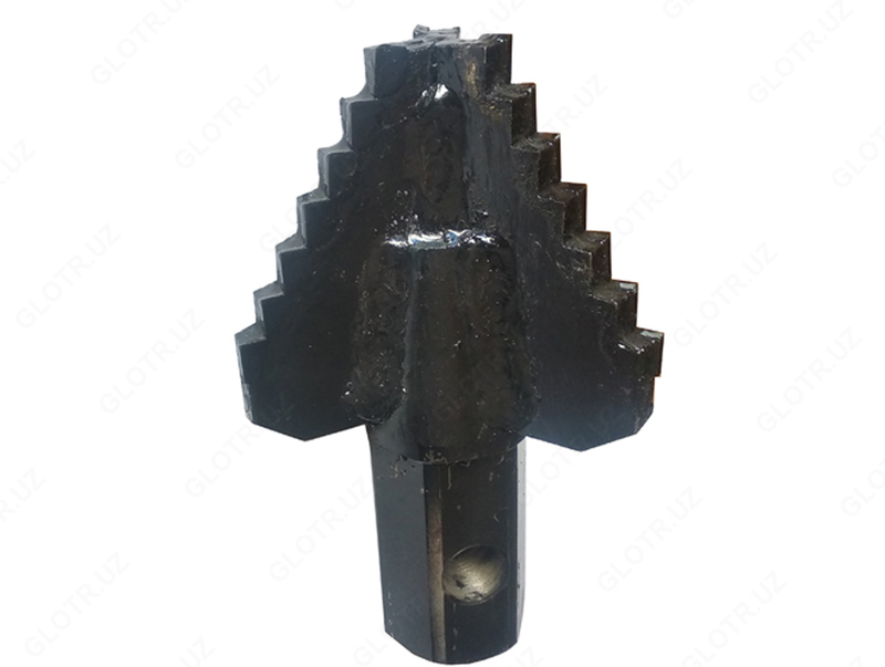 Olti qirrali uchburchakli (pikobur) F151 mm