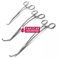 Зажим сосудистый эластичный с фиксатором  дважды изогнутый  по Сатинскому