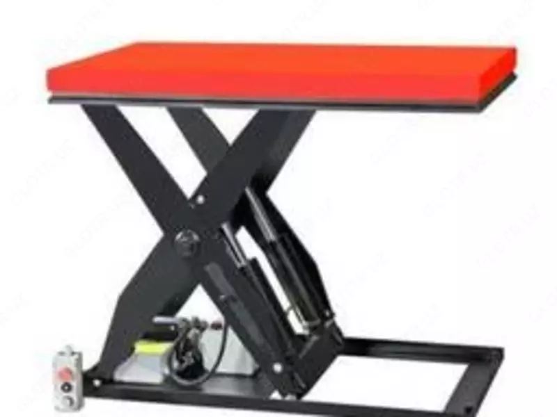 Подъемный стол с встроенной насосной станцией ELF