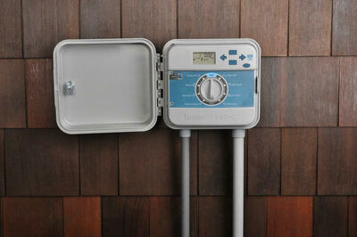 Пульт управления полупромышленный Hunter PCC-1201-E Количество зон: 12 - 4 224 487.3 сум / шт.