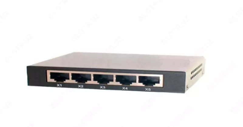 Неуправляемый коммутатор с РОЕ "CNB-4A1E" 5 портов (SWITCH)