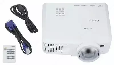 Multimedia proyektori Canon LV-X310ST