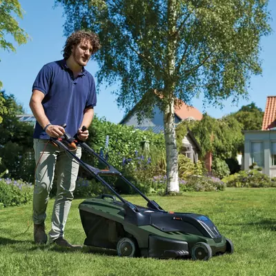 Газонокосилка BOSCH AdvancedRotak 660