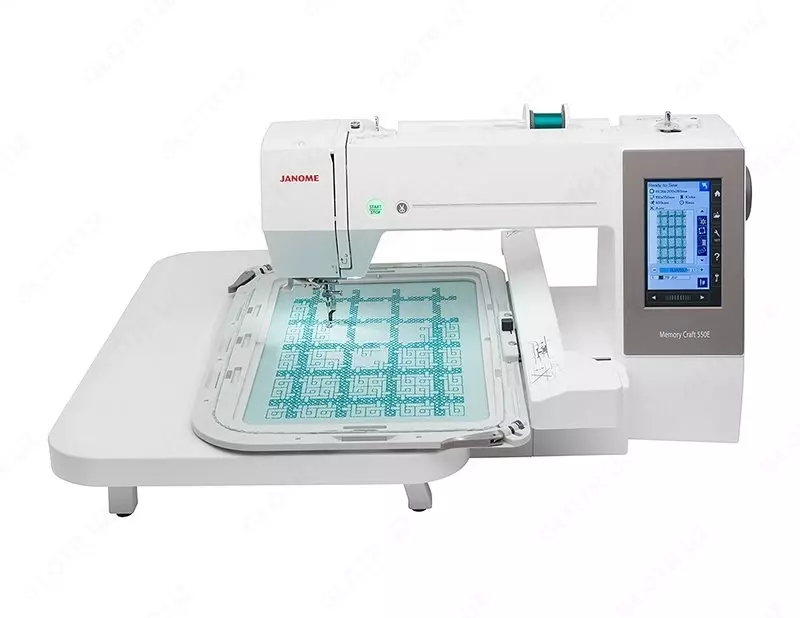 Вышивальная машина Janome Memory Craft 550E