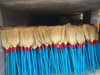  Веники для уборки - Веники