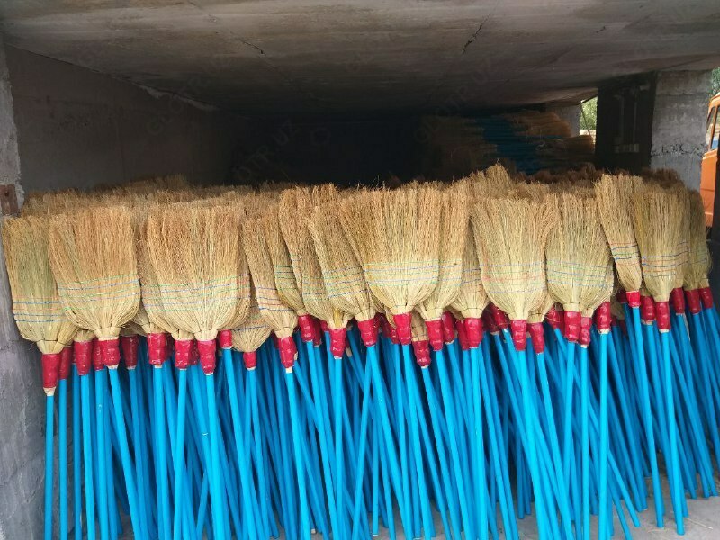  Веники для уборки - Веники