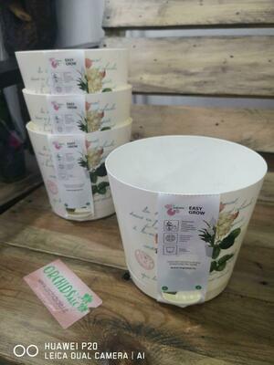 Горшок с прикорневым поливом "Сливочный прованс"