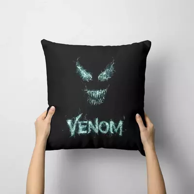 Подушки с принтом Venom для дома