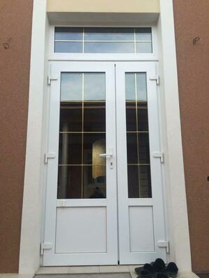 Пластиковые двери арт 011