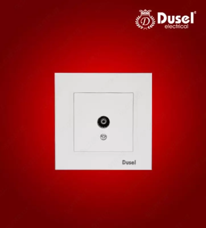 Televizor rozetkasi (1 ta post) "Dusel" Rich, 250 V (Oq)