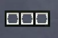 Рамка под розетку