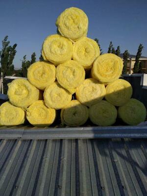 Минеральная вата в рулонах без слоя алюминиевой фольги