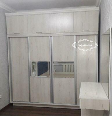 Shkafning surma eshikli shkafi san'ati 01