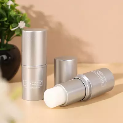 Твёрдые духи Lessxcoco с феромонами