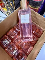 Ayollar uchun atir suvi "Juda jozibali ipak +18" 250 ml.