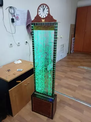 Декоративный фонтан "Часы" из пузырьковых панелей - от 1 000 000 сум / шт.