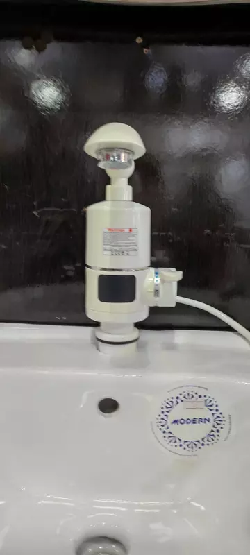  Электрический проточный водонагреватель (смеситель) - 