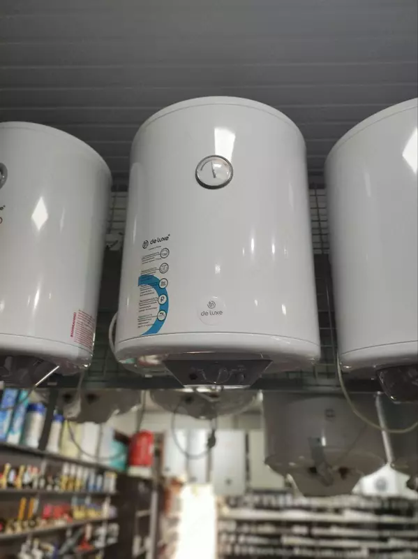 Накопительный электрический водонагреватель De Luxe Exclusive W 50 л