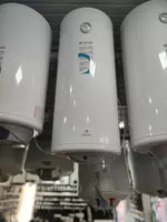 Накопительный электрический водонагреватель De Luxe Top Quality 40 л