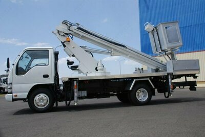 Автомобиль с кузовом телескопическая вышка на базе шасси ISUZU NQR 71PL - Цена по запросу