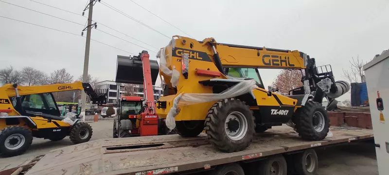 1 689 000 000 сум Телескопический погрузчик GEHL TX-4017.