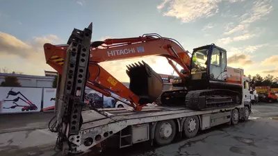 Гусеничный экскаватор Hitachi ZX200-5A. Только в розницу