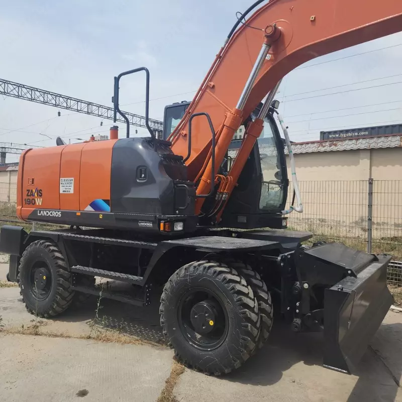 Экскаватор HITACHI ZX190W-5A