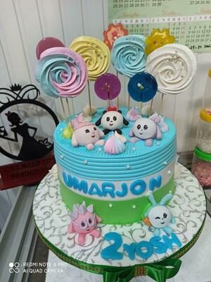 Именинный торт арт 011 - 150 000 сум / шт.