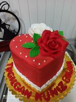 Именинный торт арт 032