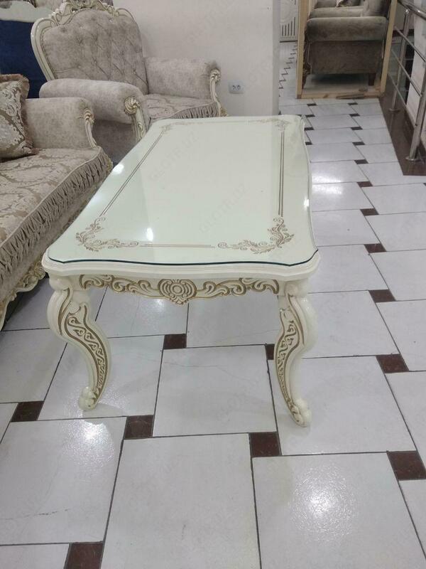 Журналный стол Версаль