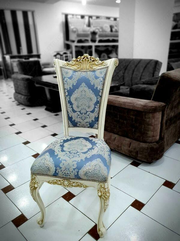 Yumshoq mebellar Royal