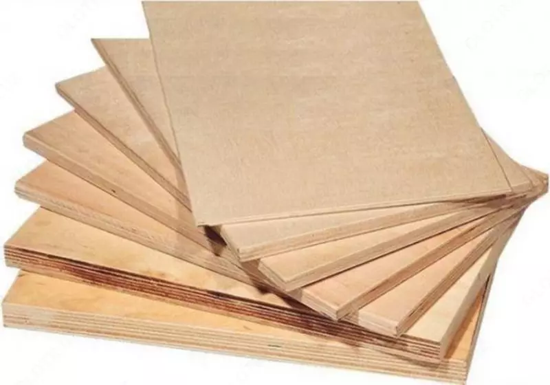 Kontrplak FK 2440x1220, qalinligi 9 mm