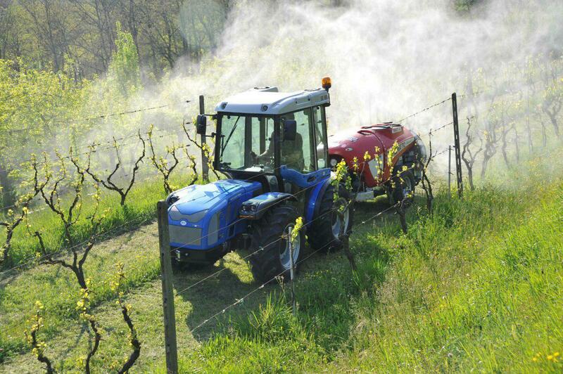  Fast Agro Traktors - Мини-трактор INVICTUS K600 RS с кабиной