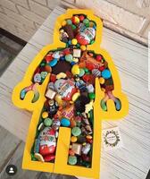 Подарочная коробка (ПЕНОБОКС) Лего Человек - от {0} сум