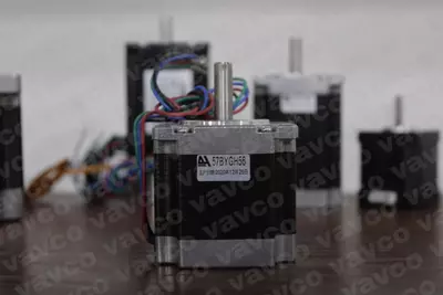 Шаговый двигатель NEMA 23 (57BYGH56)