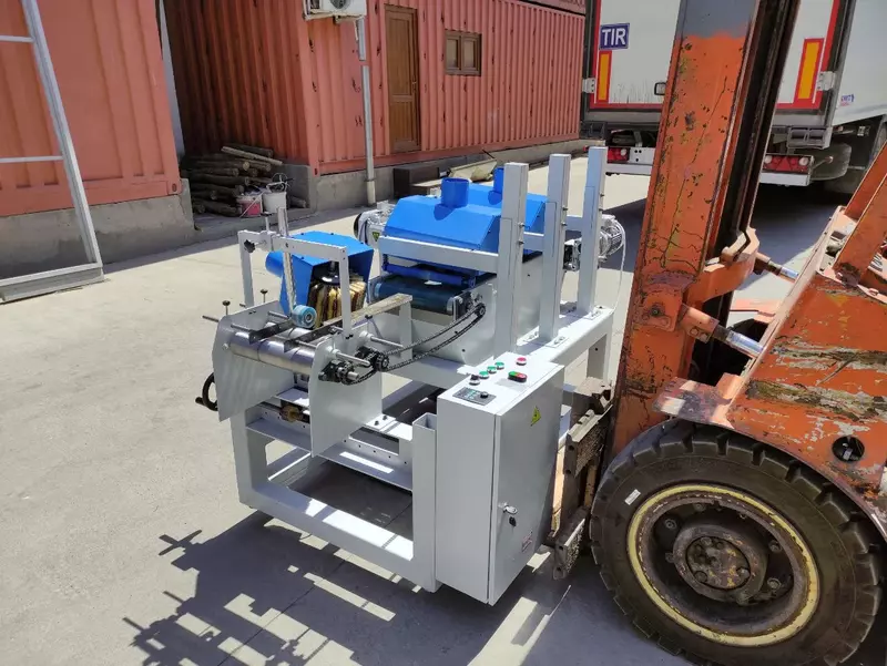 Станок для шлифования погонажных изделий - по запросу