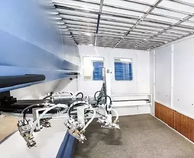 Цена по запросу Покрасочная камера для дверей автоматизированная