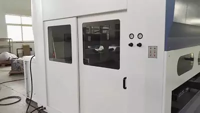 Автоматическая покрасочная камера для мебельных деталей - Цена по запросу