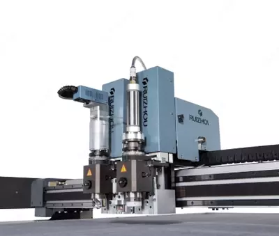 Ko‘p qatlamli matolarni tebranuvchi pichoq bilan kesish mashinasi - Narx so&#039;rov asosida