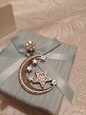 "Yarim oy" kumush marjonasi