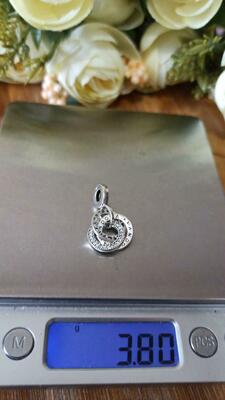 Pandora kumush pendant