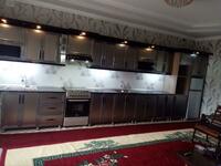 №1 buyurtma bo'yicha oshxona mebellari