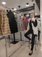 Turkiyadan mo'ynali kiyim (+ yuk)