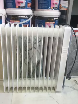 Масляный обогреватель  Масляный обогреватель "Emerald" EM-1313 2900W (13 секций) Белый/серый