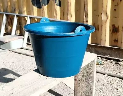 Пластиковое строительное ведро со съемной ручкой (Синее) - 12 000 сум / шт.
